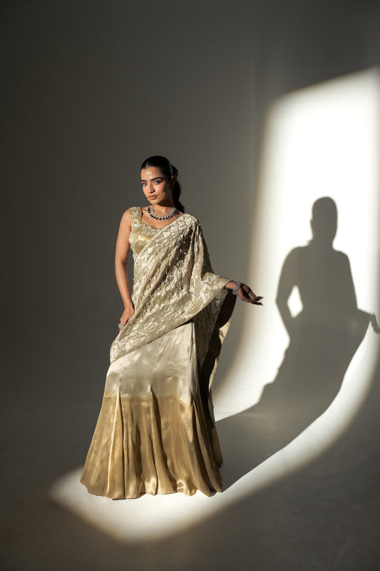 Taarini Lehenga Set - S