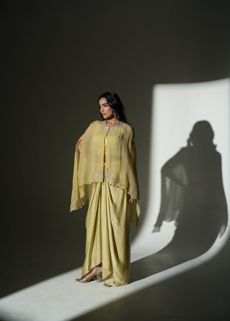 Inaya Cape & Skirt Set - L