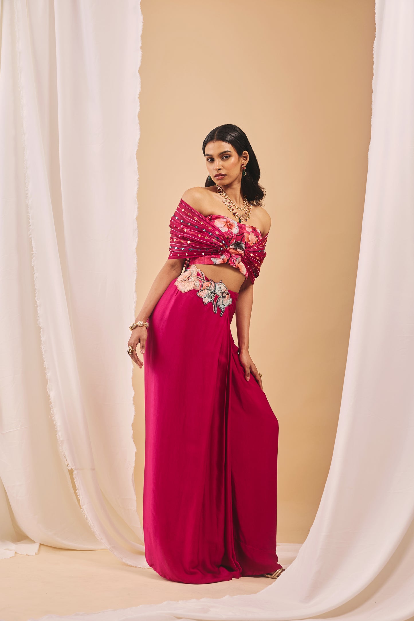 Rooh Cape and Skirt Set - XL